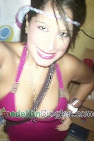 141757 - Maria Eugenia Age: 36 - Venezuela