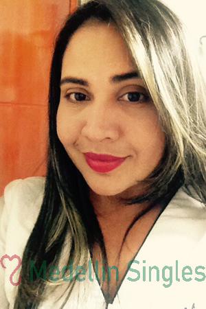 156363 - Darling Age: 39 - Colombia