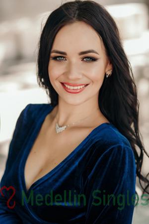 168778 - Alina Age: 34 - Ukraine