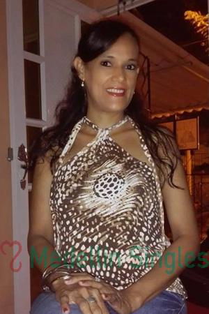 174226 - Claudia Age: 52 - Colombia