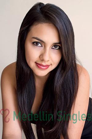 185539 - Joselyn Age: 33 - United Arab Emirates