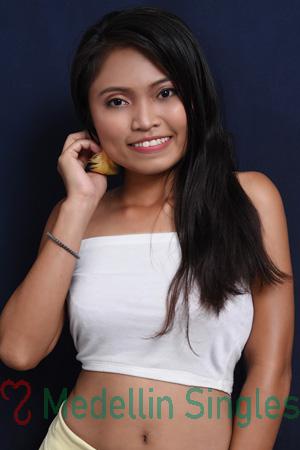 190605 - Mary Joy Age: 25 - Philippines