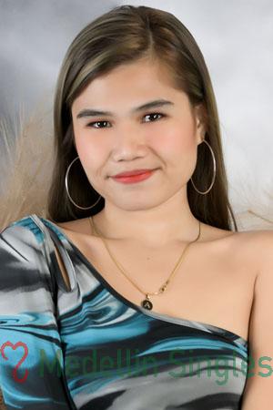 194839 - Aizyl Joy Age: 23 - Philippines