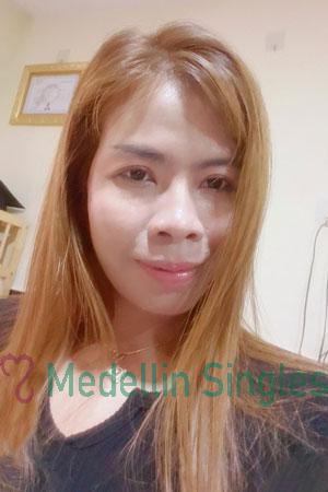 213361 - Lotthy Age: 37 - Cambodia