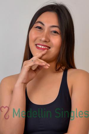 214763 - Evangelyn Age: 26 - Philippines