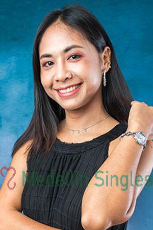 216577 - Thanawadi (Gik) Age: 37 - Thailand