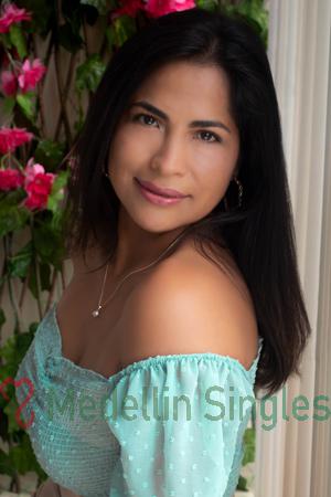 218061 - Sandra Age: 40 - Peru