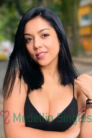 221712 - Katlyn Age: 45 - Colombia