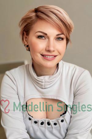 222917 - Svitlana Age: 40 - Ukraine