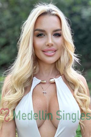 223460 - Olga Age: 39 - Russia