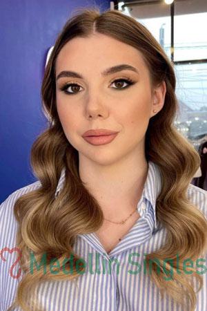 223696 - Maryna Age: 19 - Ukraine
