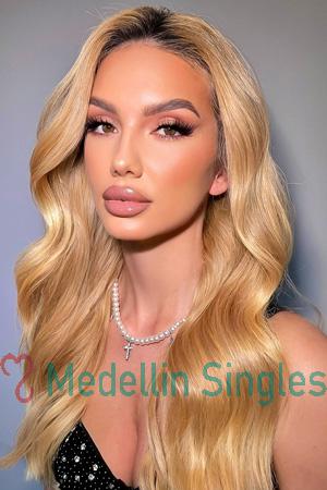 224050 - Anghelina Age: 26 - Moldova