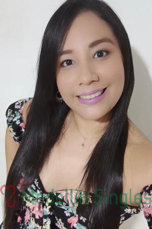 224145 - Stefany Age: 36 - Colombia