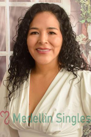 224510 - Vilma Age: 41 - Peru
