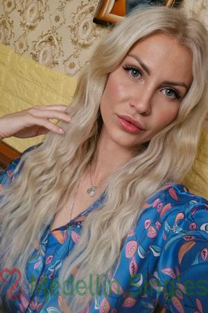 224573 - Anastasia Age: 36 - Ukraine
