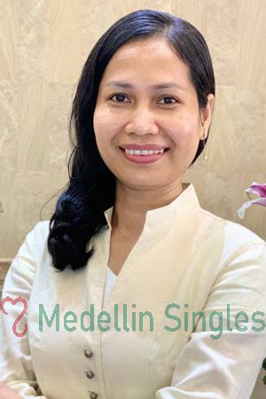 225389 - Nary Age: 37 - Cambodia