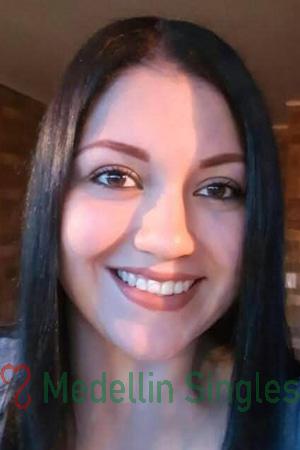 226251 - Katherine Age: 36 - Costa Rica