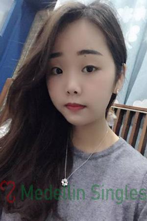 226890 - Yingwen Age: 32 - China