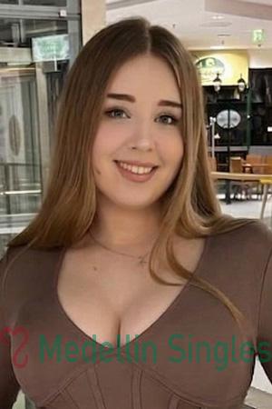 227102 - Anna Age: 19 - Ukraine