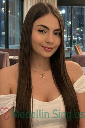 227423 - Valeria Age: 25 - Colombia