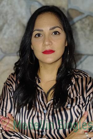 227697 - Adriana Maria Age: 36 - Costa Rica