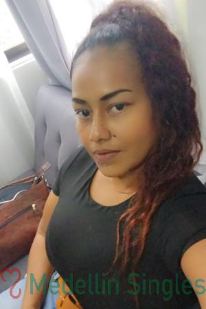 227698 - Melisa Age: 39 - Costa Rica