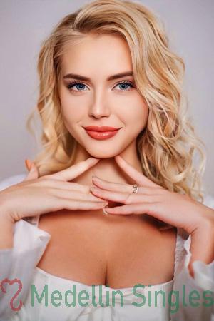 228177 - Daryna Age: 22 - Ukraine