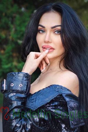 228182 - Svetlana Age: 44 - Ukraine