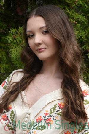 228185 - Sofia Age: 18 - Ukraine