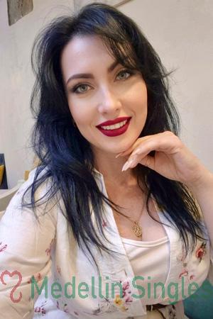 228199 - Marina Age: 30 - Ukraine