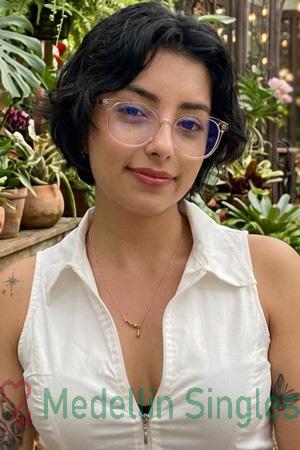 228214 - Valeria Age: 24 - Colombia