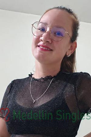 228219 - Tatiana Age: 33 - Costa Rica