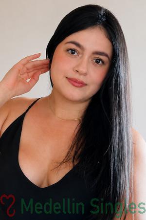 228459 - Valentina Age: 28 - Colombia