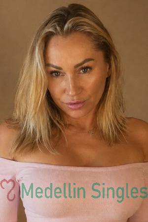 228676 - Viktoriia Age: 45 - Ukraine