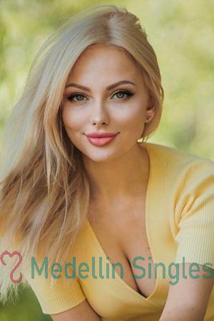 228979 - Yuliia Age: 40 - Ukraine
