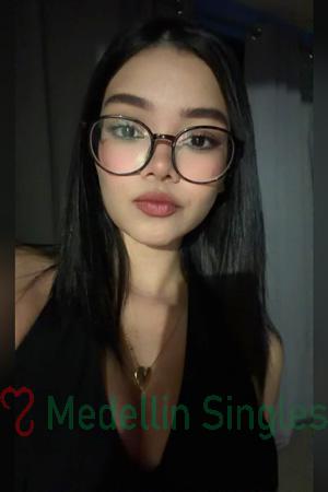 229002 - Dayana Age: 23 - Costa Rica