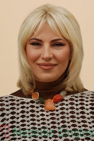 229166 - Elena Age: 61 - Argentina