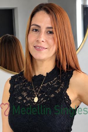 229169 - Eileen Age: 41 - Colombia