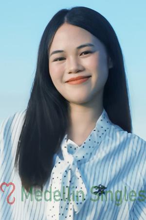 229270 - Liye Age: 23 - China